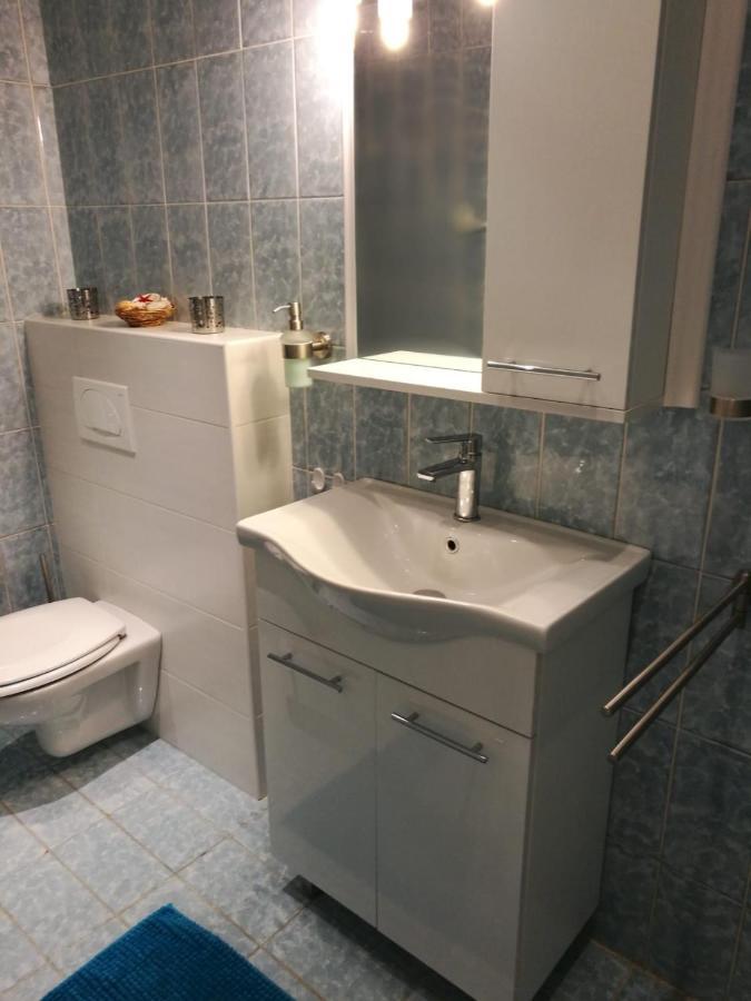 Ferienhaus Bozena Appartment 2 Върсар Екстериор снимка